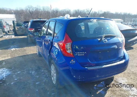 2015 Nissan Versa Note Sv z USA, uszkodzony, nr VIN 3N1CE2CP2FL358234